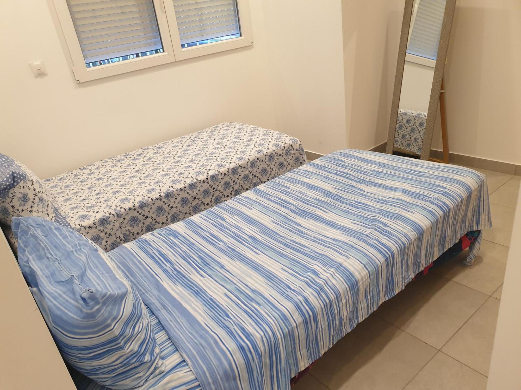 Apartment Renove 2023 Proche Aeroport 5min, Gare Sncf 2 Min, Tramway Au Pied De L'immeuble , Parking Possible, Renovated 2023 Near The Airport 5 Min, Train Station 2 Min, Tram Next To The Building 1 Min, Parking Possible Nizza
